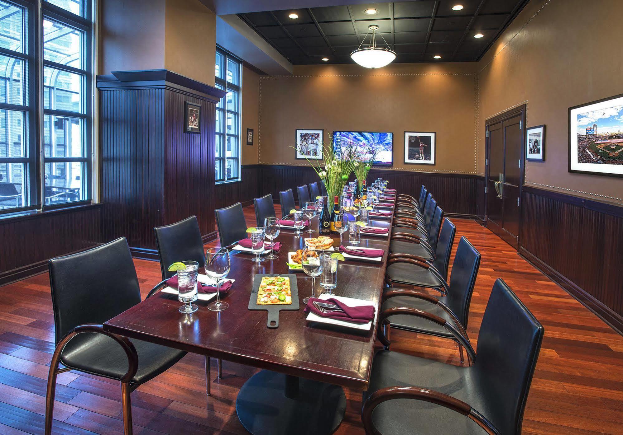 Marriott Philadelphia West Hotel West Conshohocken Restaurant photo